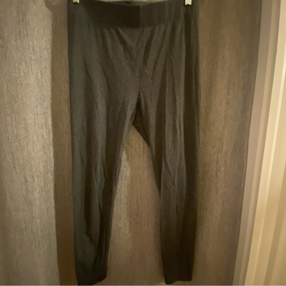 Set!!! Pink Dry-Wik Top and Grey Legging - Large - Picture 5 of 7